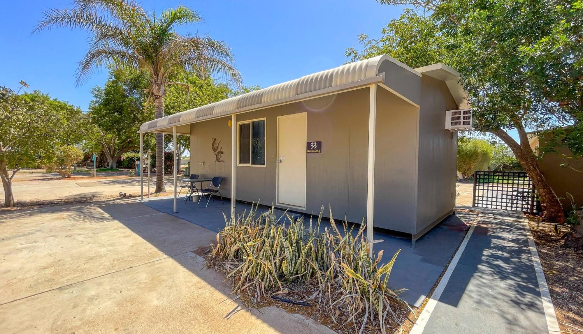 Capricorn Holiday Park Carnarvon Exterior foto
